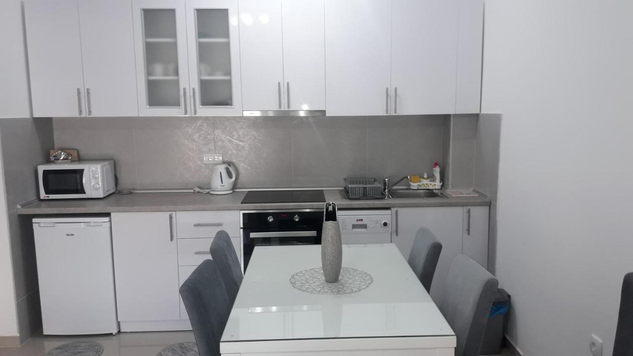 Renome Apartmani Banja Koviljača المظهر الخارجي الصورة