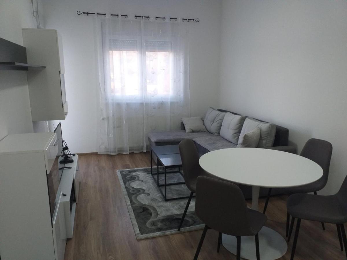 Renome Apartmani Banja Koviljača المظهر الخارجي الصورة